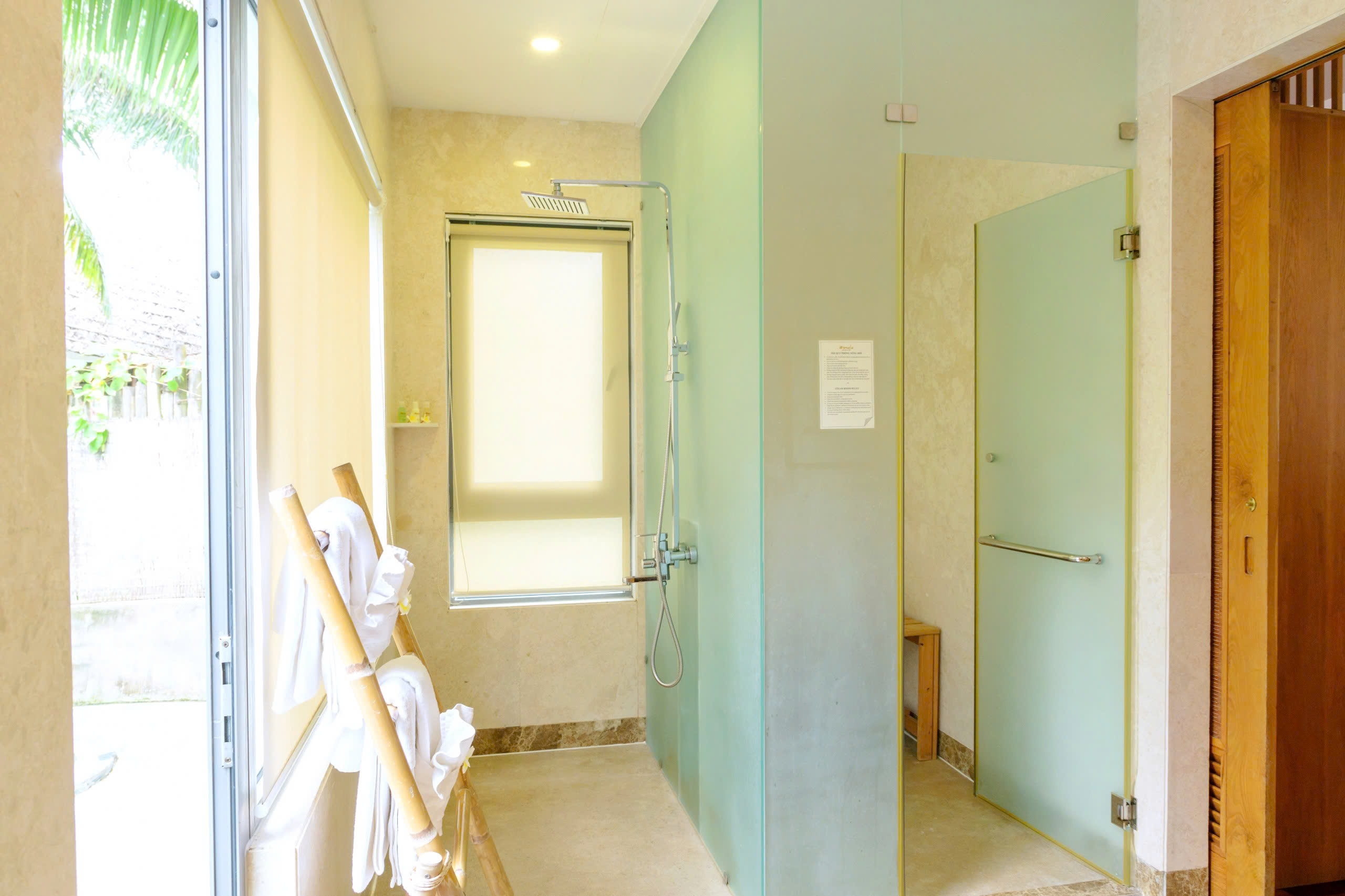 Two-Bedroom Beach Front Bungalow - bathroom image 7
