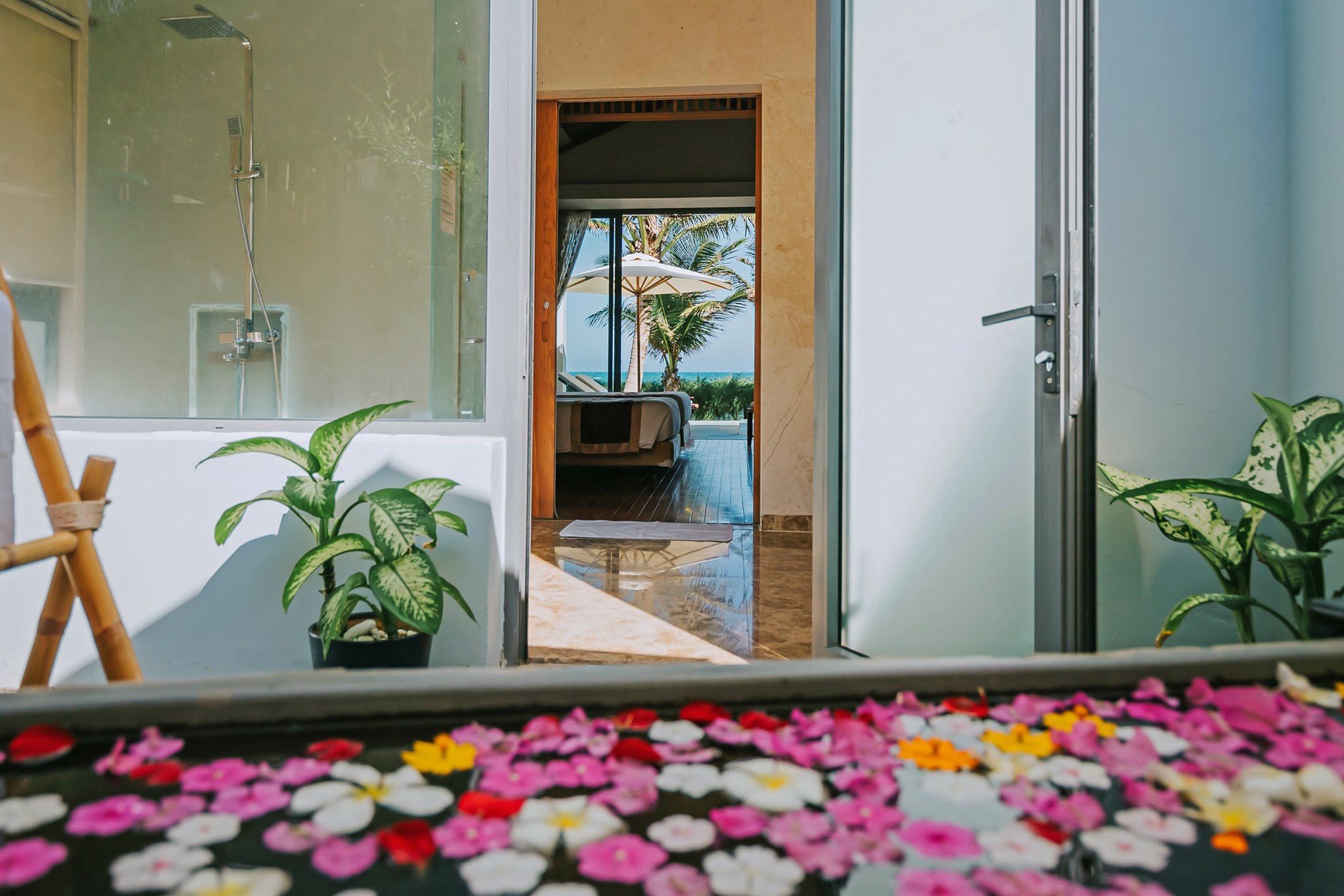 Two-Bedroom Beach Front Bungalow - bathroom image 8
